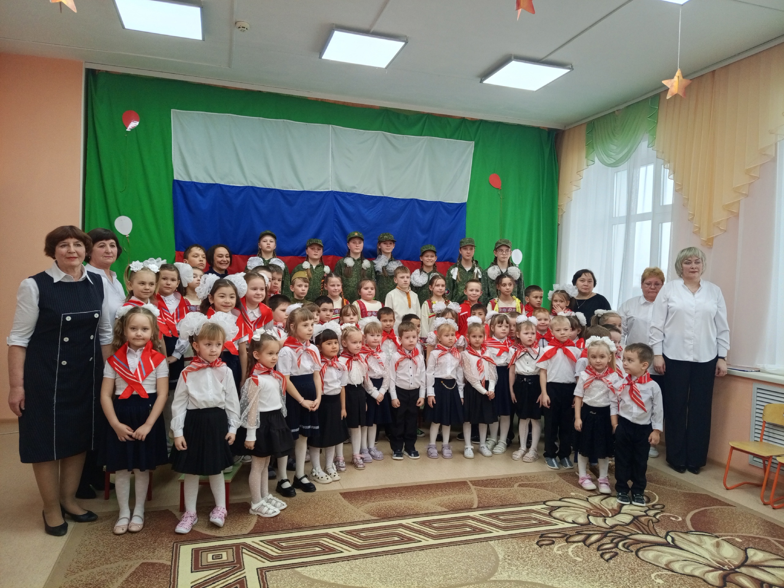Дошколята вступили в Юнармию.